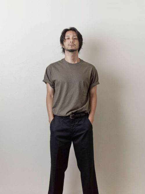 S/S TEXT TEE-Olive-