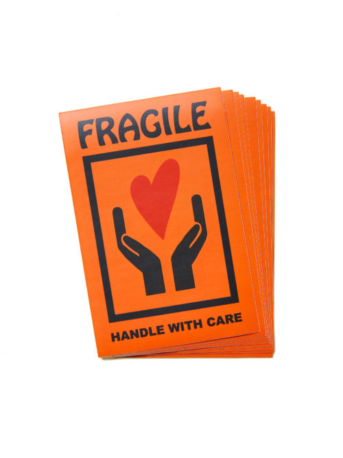 FRAGILE / TANPIN